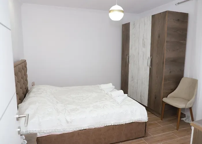 Amelia Apartment
